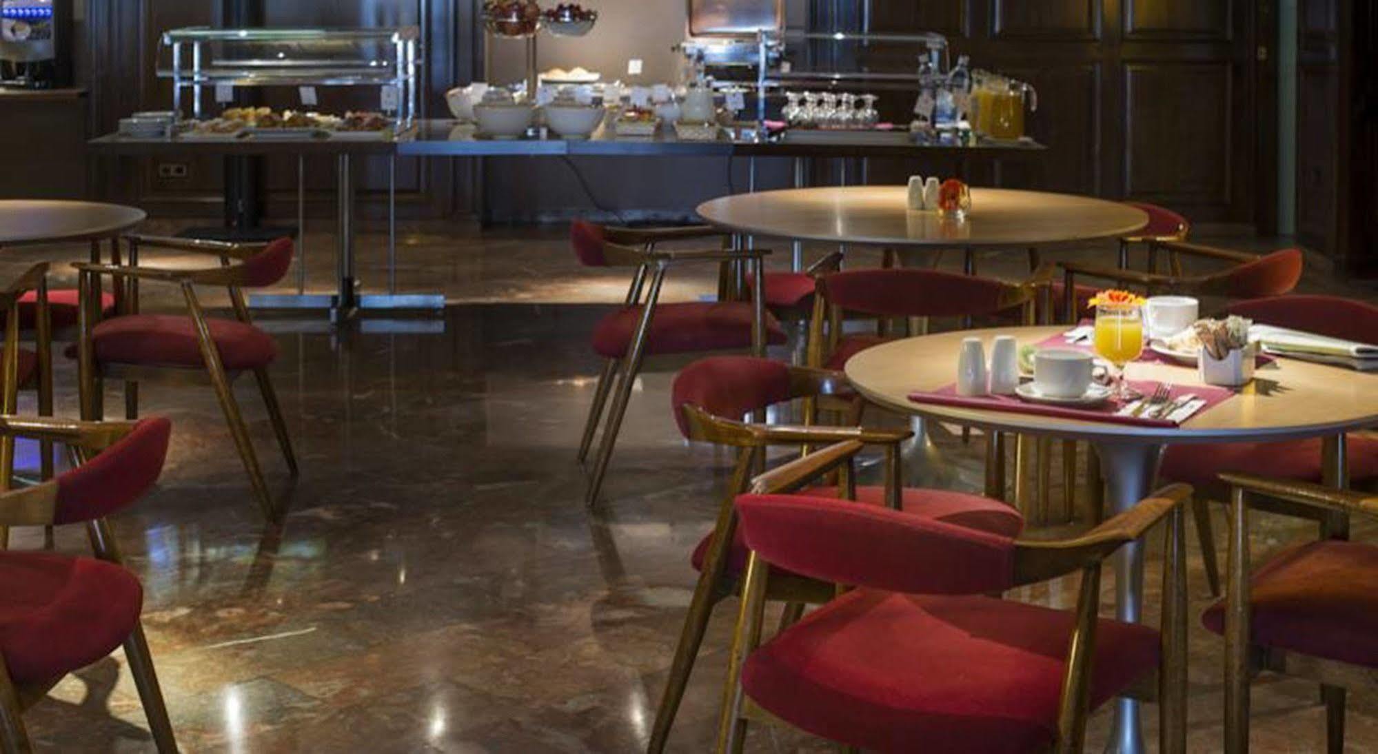 Hotel Goya Saragoça Restaurante foto